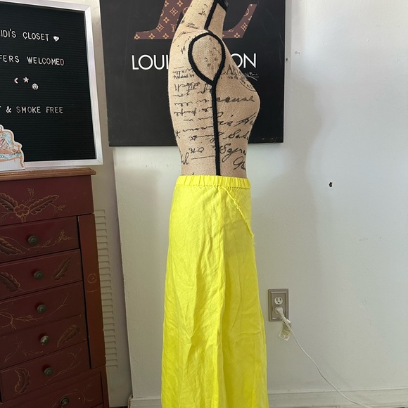 🆕DKNY Yellow Linen Fringe-Trim Midi Skirt - Picture 11 of 15